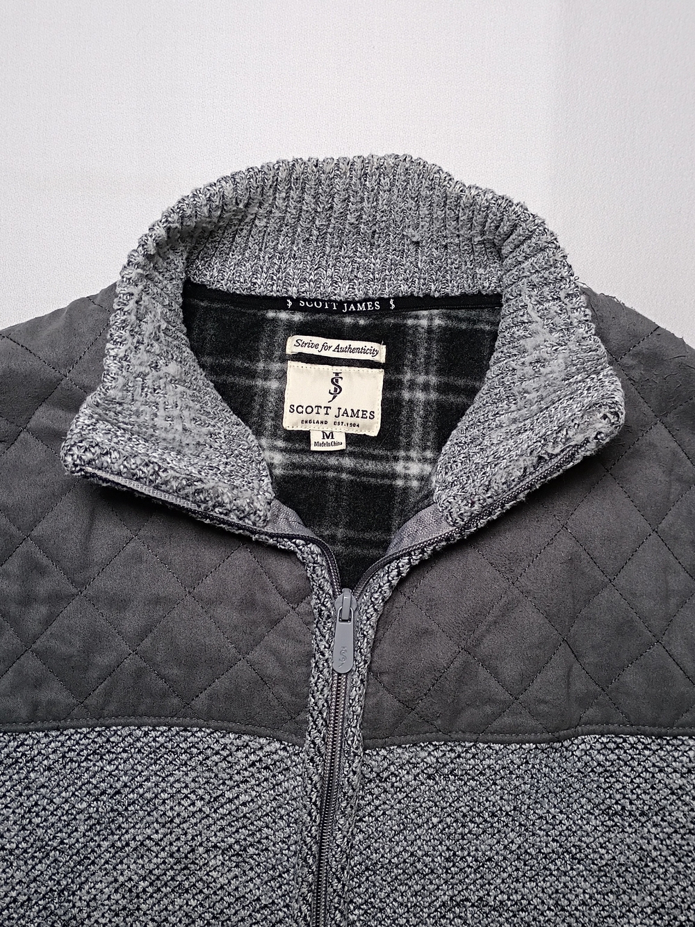 Scott James Quilted Zip Marled Knit Jacket Medium Grey Melange Shoulder Yoke